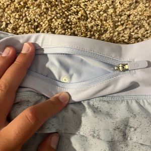 Size 6 lululemon speed up shorts